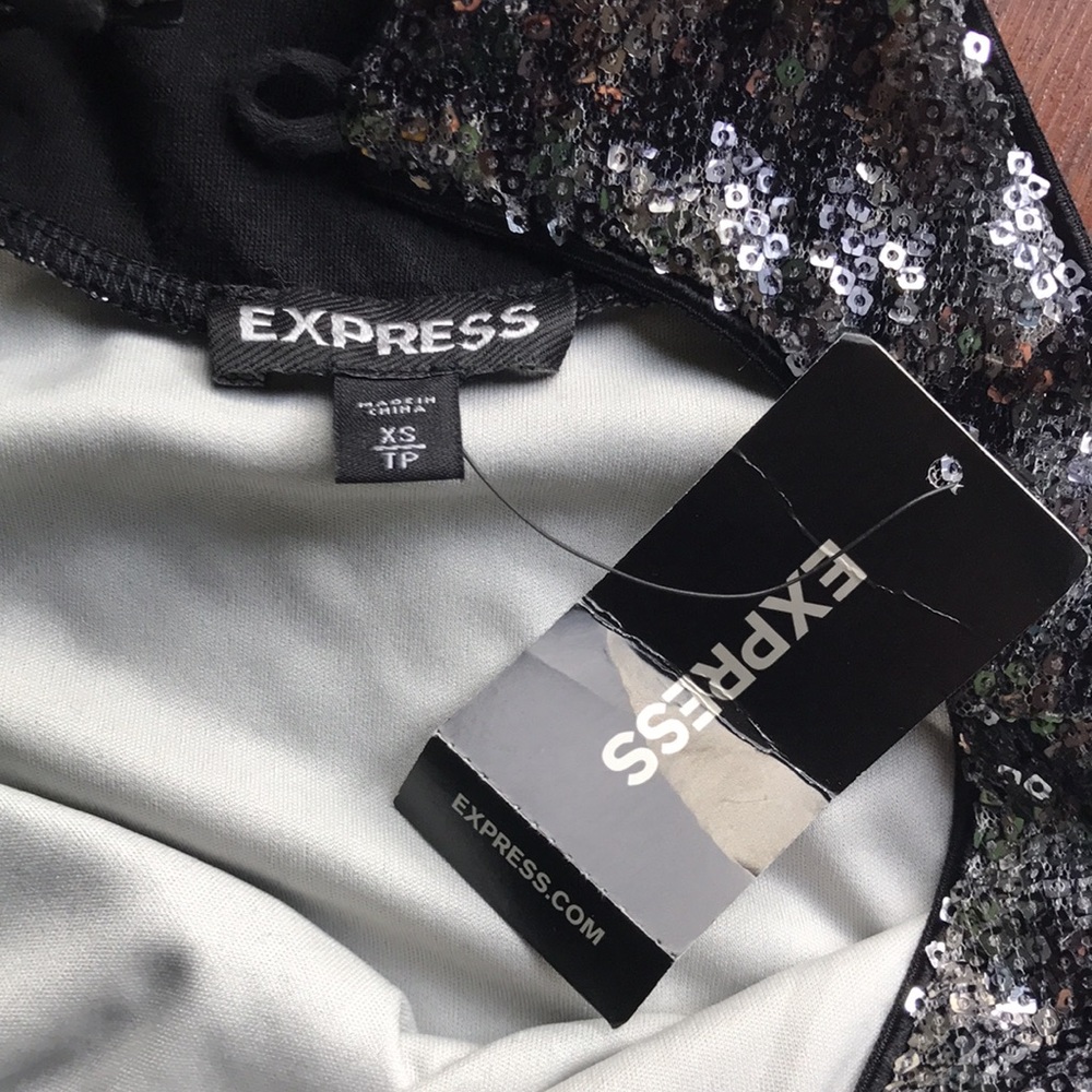 🌺🌺NWT Express Racerback Tank Top🌺🌺 - Picture 8 of 10
